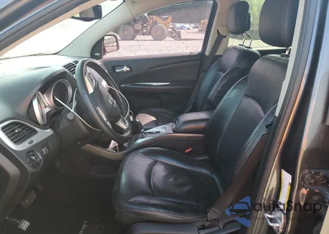 2015 Dodge Journey R/T z USA, uszkodzony, nr VIN 3C4PDDEG5FT675743